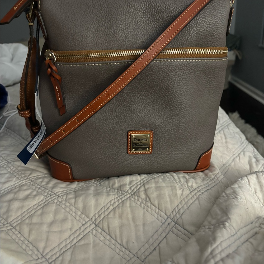 NWT Dooney and Bourne Crossbody